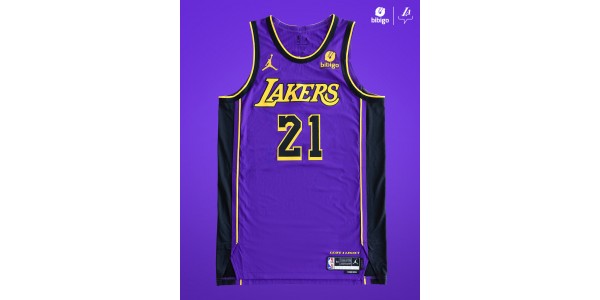 I Los Angeles Lakers svelano le nuove maglie a tema stagionale